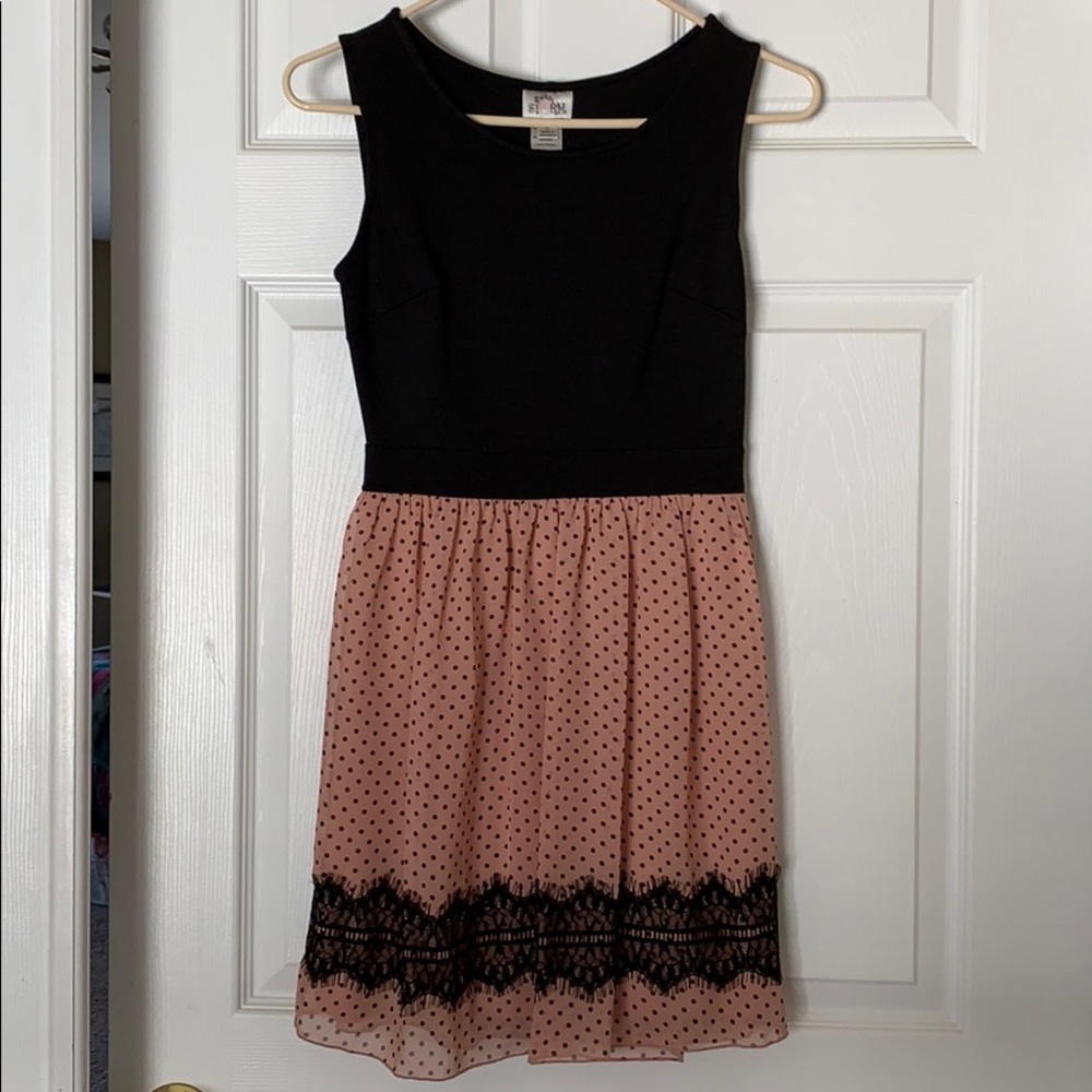 Sun/ formal dress